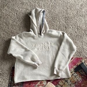 Abercrombie & Fitch Fleece Graphic Cropped Hoodie Size M